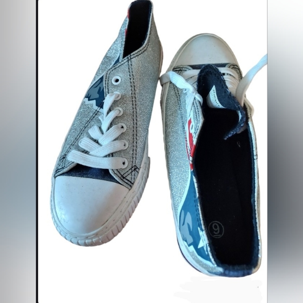 Size 9 Sparkly New York  Patriots Converse style Shoes